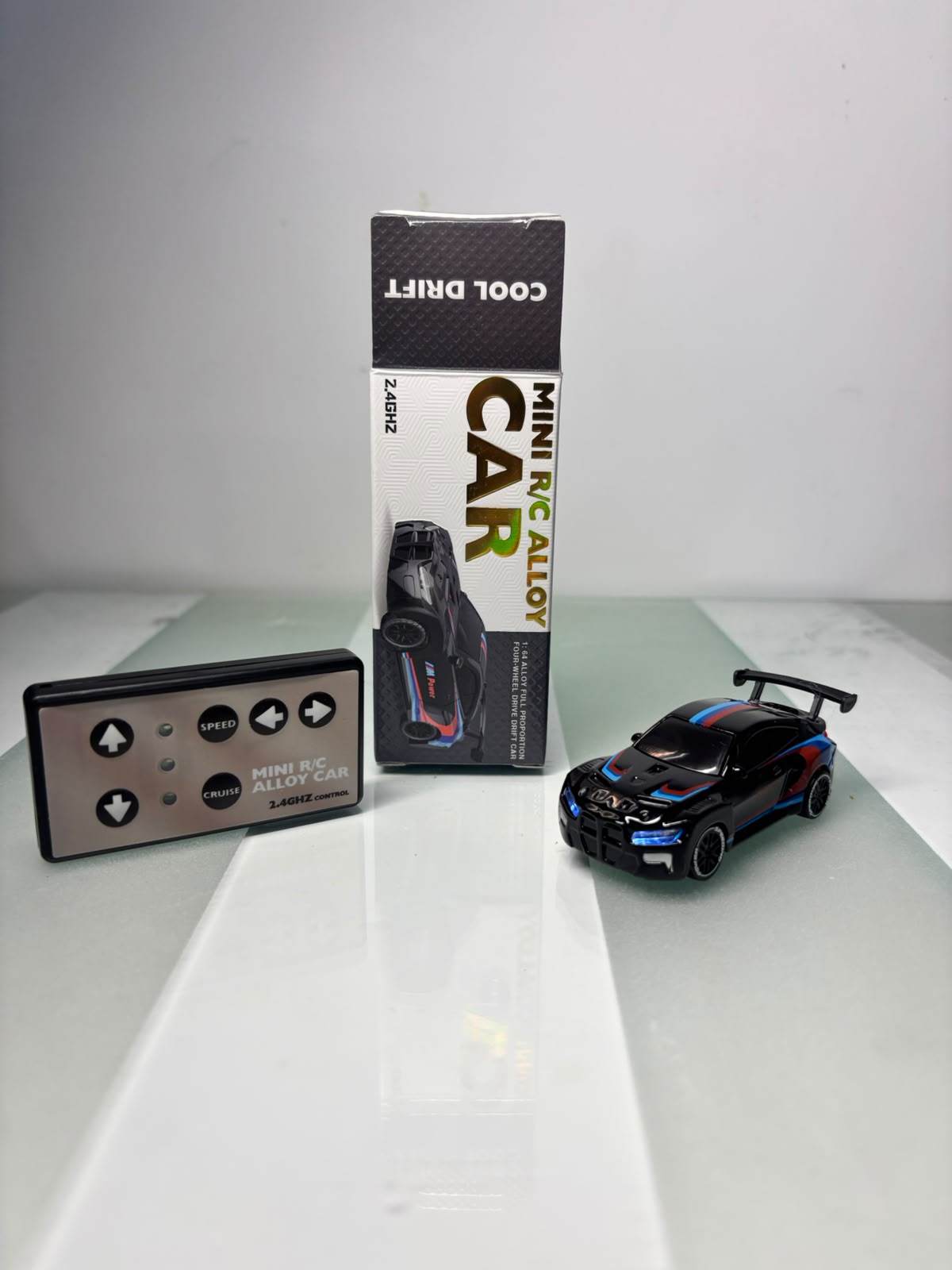 BMW M4 1:64 Mini RC Drift Car – 2.4GHz 4WD Alloy Racing Car