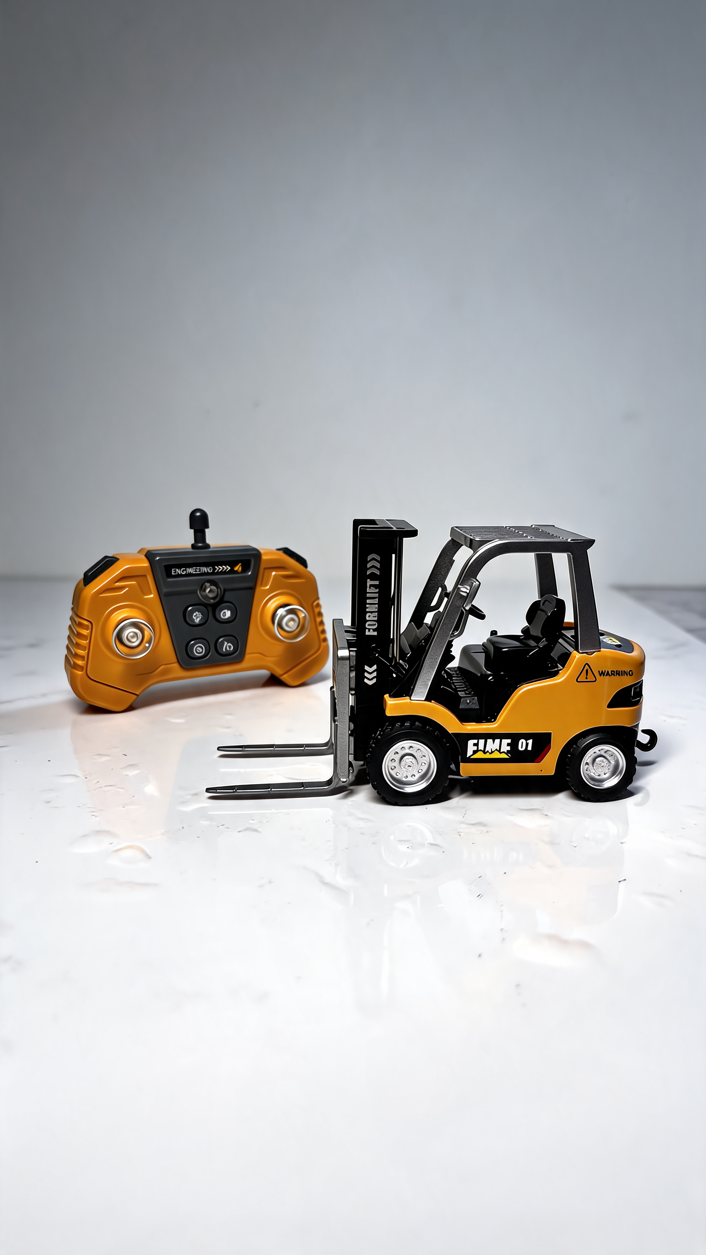 Remote Control Forklift Truck | 2.4GHz RC