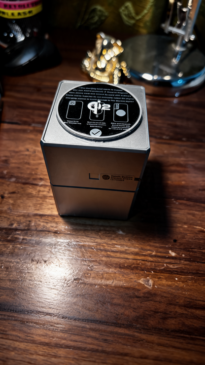 CleverCharge™ 360 The All-in-One Rotating Power Station
