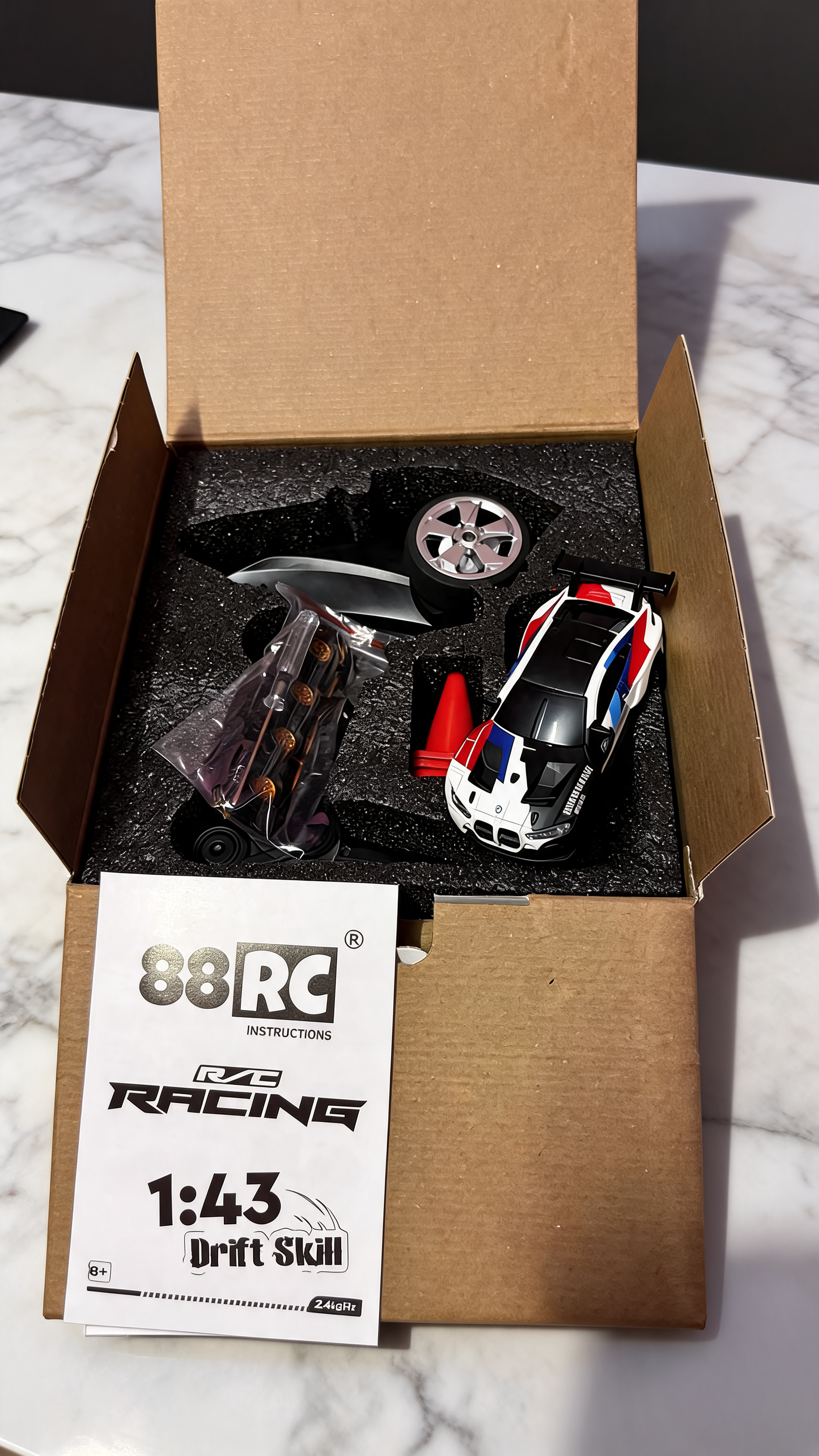 BMW Style 4WD RC Drift Car – 1:43 Scale High-Speed Racer 18kmph