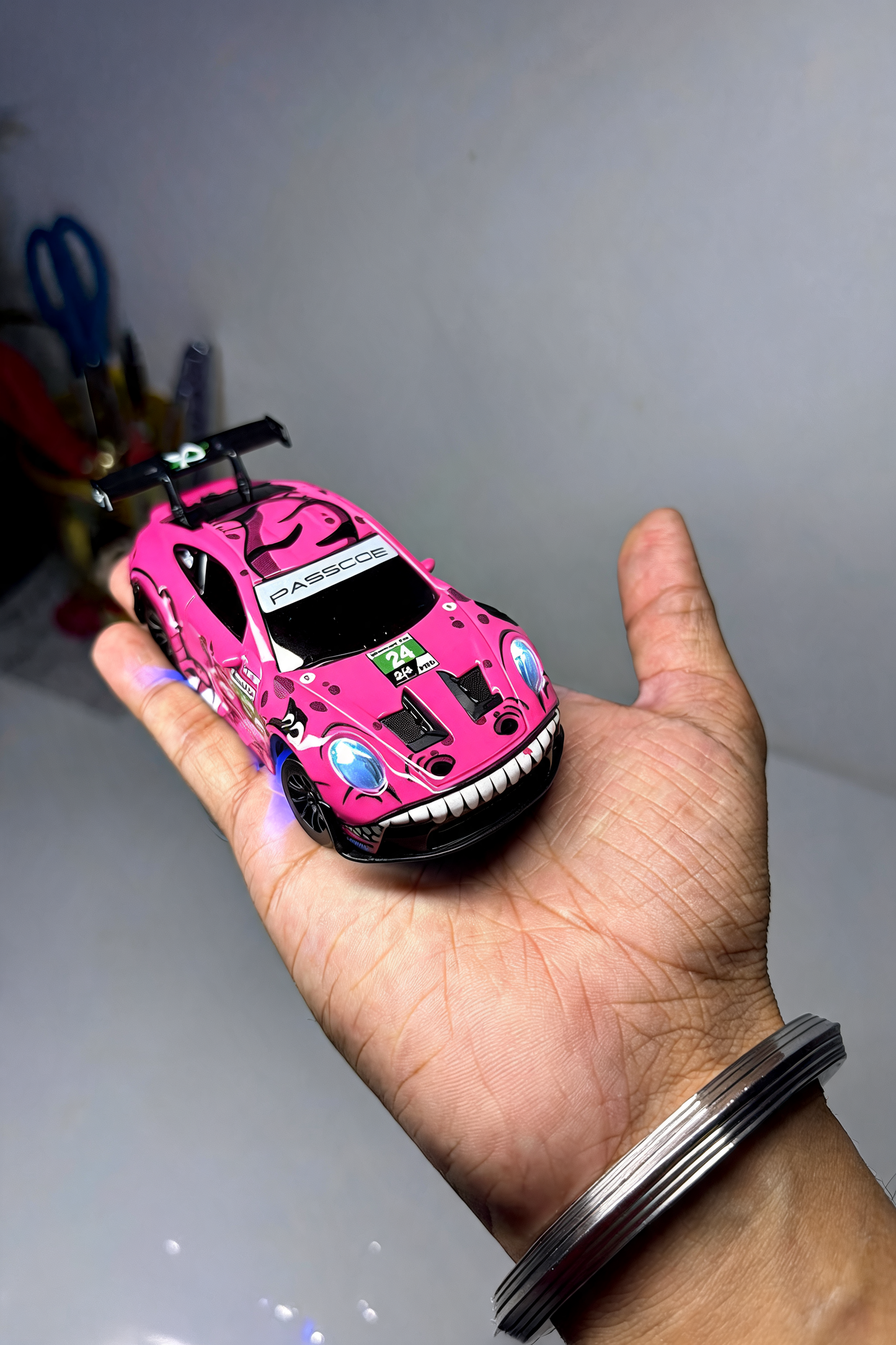 Roxy Porsche 911 4WD RC drift car Limited Edition